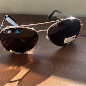 NWT Joe’s Jeans Aviator Sunglasses Rose Gold